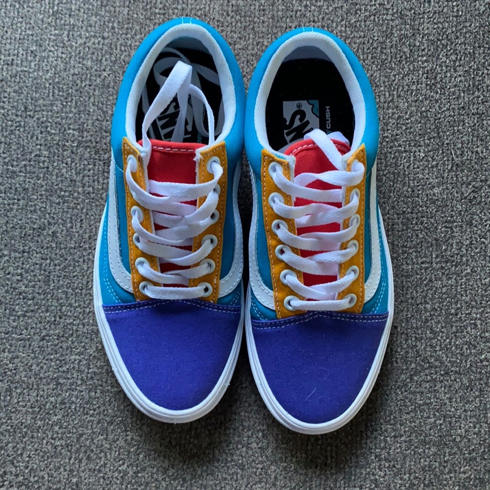 Vans Comfy Cush colorful Old Skool size 6 red, yellow, blue, and purple